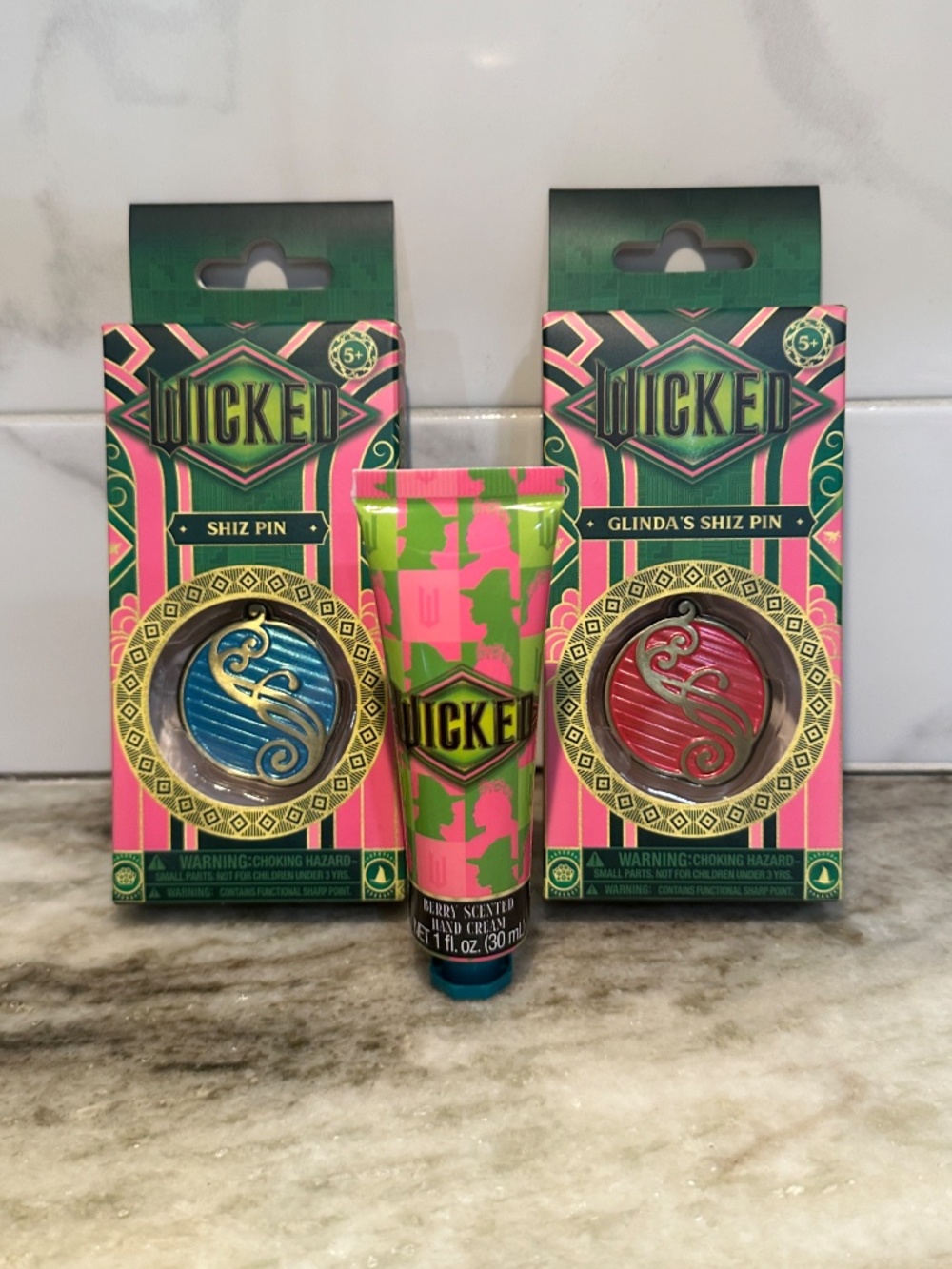 Wicked Shiz University Pin Set Of 2 Glinda Pink & Blue Collectible + Hand Cream